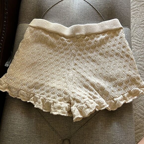 Janie and Jack Crochet Scalloped Trim Top and Shorts Size 16 - Picture 11 of 17
